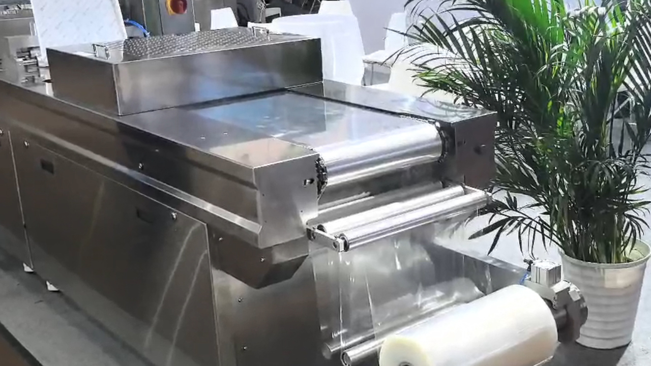 Vacuum suction with stretch film